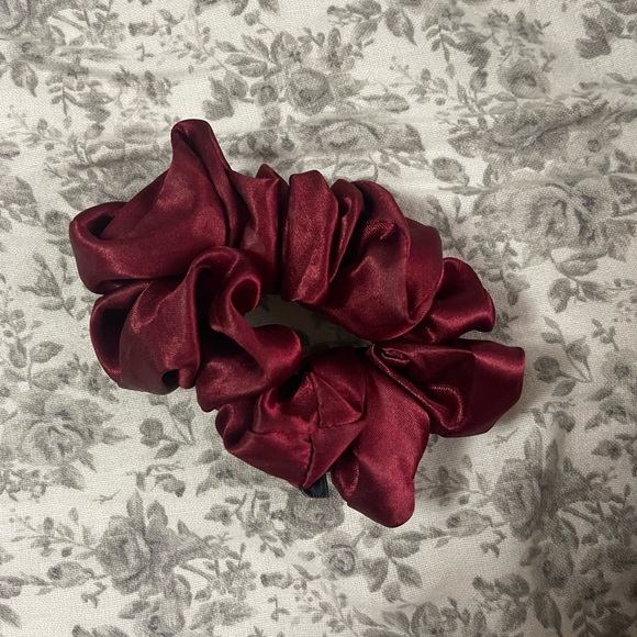 XL scrunchies - Picture 2 of 3